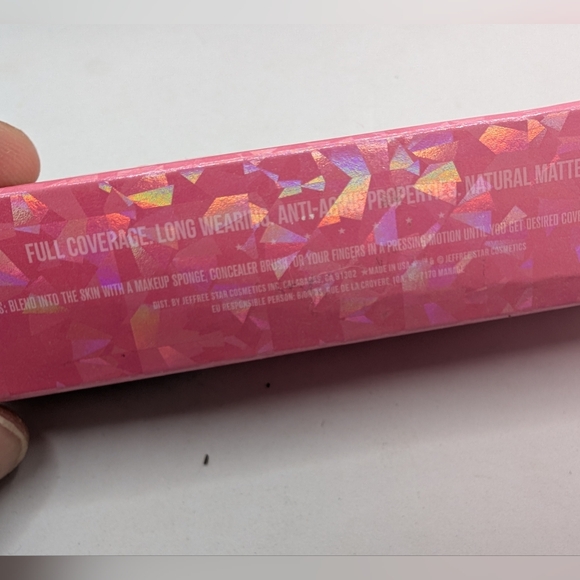 Magic Star Concealer - Picture 3 of 6